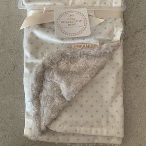 NWT Super Plush Baby Blanket